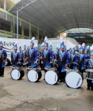 ตัดชุดวงโยธวาทิตกับ MARCHING SHOW BAND ทำไมต้องเลือก MARCHING SHOW BAND : ดีที่สุด: เรามีทีมช่างผู้เชี่ยวชาญและมีประสบการณ์มากมายในการตัดชุดวงโยธวาทิต ประหยัด: เรามีราคาที่แข่งขันได้และเสนอใบเสนอราคาฟรีก่อนเริ่มตัดชุด คุ้มค่า: เราใช้วัสดุคุณภาพสูงและตัดเย็บอย่างประณีต ตรงแบบ: เรารับตัดชุดตามแบบที่คุณต้องการ รวดเร็ว: เราสามารถตัดชุดให้เสร็จได้ภายในระยะเวลาอันสั้น ทันเวลา: เราเข้าใจว่าชุดวงโยธวาทิตมีความสำคัญต่อวงดนตรีของคุณ ดังนั้นเราจึงพยายามอย่างเต็มที่เพื่อให้ชุดของคุณเสร็จทันเวลา